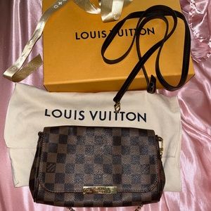 Louis Vuitton favorite pm bag